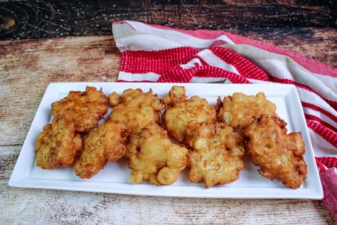 Amish Onion Fritters Photo #9 #justapinchrecipes Amish Onion Fritters, Southern Fried Pork Chops, Onion Fritters, Roasted Potato Wedges, Easy Potato Salad, Sunday Dinners, Veggie Lasagna, Just A Pinch Recipes, Amish Recipes