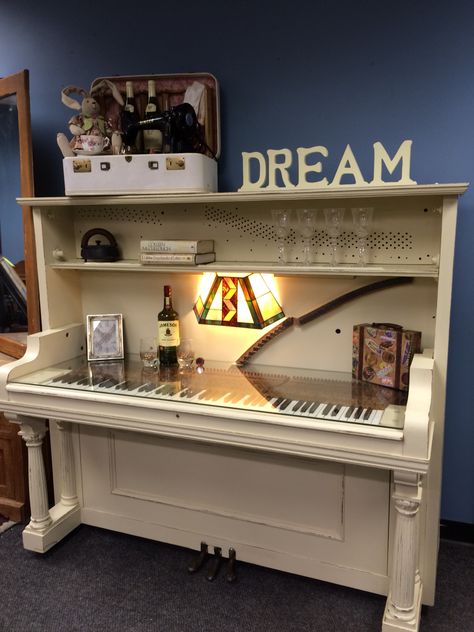 UpCycled Upright Piano now given the new life of a one of a kind desk! Repurposed by the ReStore Staff to support our mission of building Habitat Homes! Piano Crafts, Piano Desk, Old Piano, Creative Desk, Piano Decor, Diy Muebles Ideas, Old Pianos, Smart Tiles, Office Designs