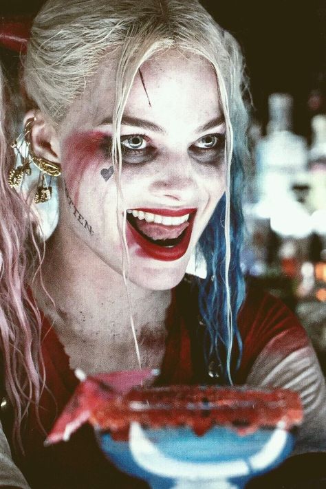 #HarleyQuinn #MargotRobbie #SuicideSquad #Wallpapers #dc Suicidesquad Wallpapers, Harley Quinn Tattoo Design, Harley Quinn Margot Robbie, Classy Tattoos For Women, Harley Quinn Tattoo, Harley Quinn Art, Classy Tattoos, Margot Robbie, Gotham City