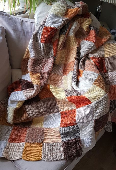 Patch Knit Blanket, Knitted Plaid Blanket, Knitting Patchwork Blanket, Knit Blanket Patchwork, Square Knitted Blanket, Checkered Knit Blanket, Knitted Blanket Ideas, Knit Patchwork Blanket, Patchwork Knitted Blanket