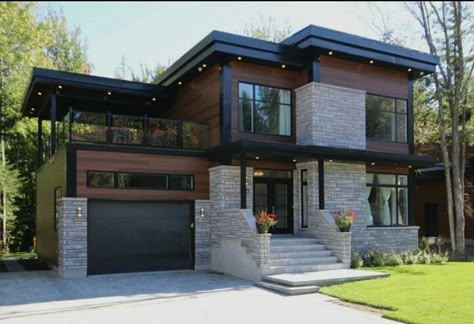 Modern Exterior House, Exterior Modern, House Facades, Modern House Facades, Modern Exterior House Designs, Architect Design House, House Outside Design, Modern Architecture House, Design Exterior