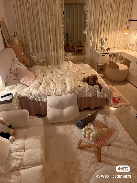 Korea Living Room, Big Cozy Bedroom, Big Room Ideas Aesthetic, One Room Apartment Ideas, Ambient Bedroom, Room Apartment Ideas, Korea Room, Room Ideas Cute, Small Room Ideas