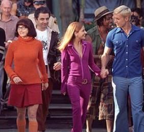 scooby doo movie velma | you're interested in acting and not just in being in the Scooby movie ... Velma Movie, Live Action Scooby Doo, Villains Lair, Hair Blowing In The Wind, 16 Outfits, Scooby Doo Movie, Pete Burns, Velma Dinkley, Daphne Blake