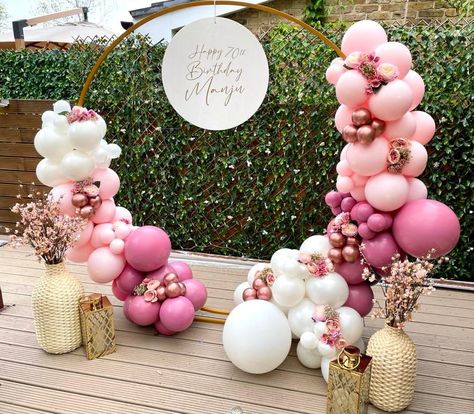 Mini Balloon Garland, Grass Wall Decor, Back Drops, Japanese Cherry Blossoms, Circle Backdrop, Wedding Anniversary Decorations, Hello Kitty Birthday Party, Grass Wall, Easter Garland