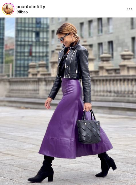 Purple Fall Outfits For Women, Purple Leather Skirt Outfit, Waterfall Jacket Outfit, Purple Skirt Outfit, Long Skirt Winter, Purple Midi Skirt, Purple Outfit, Leather Skirt Outfit, Winter Skirt Outfit