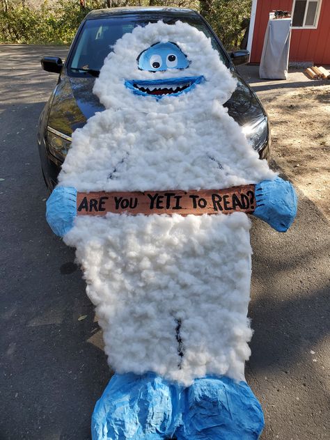 Yeti Trunk Or Treat Ideas, Yeti Decoration Ideas, Yeti Craft, Homeroom Activities, Yeti Party, Thanksgiving Math Centers, Fair Theme, Scholastic Book Fair, Winter Holiday Crafts