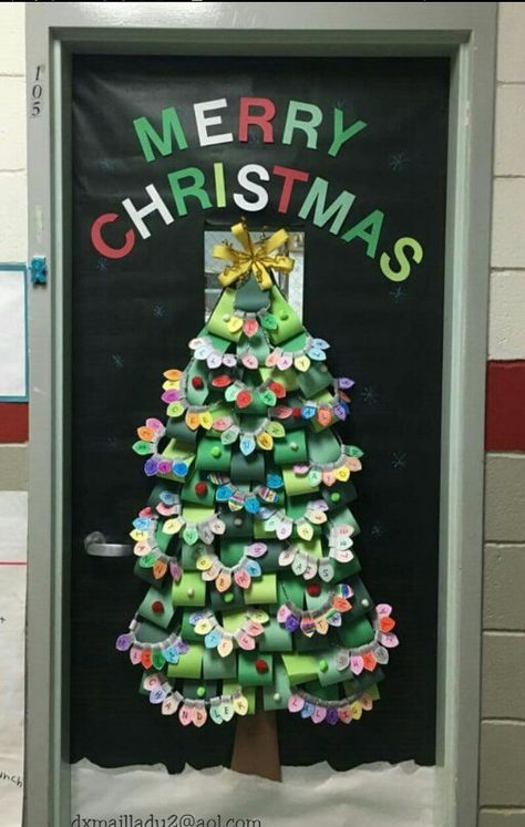 School classroom door, Christmas tree. Each student  made a strand of lights with their name on it. Facebook: WMP Purple Crayon November Bulletin Boards For Preschool, Bulletin Boards For Preschool, Classroom Door Decorating, November Bulletin Boards, Thanksgiving Bulletin Boards, Turkey Print, Christmas Door Decorating Contest, Christmas Classroom Door, School Door Decorations