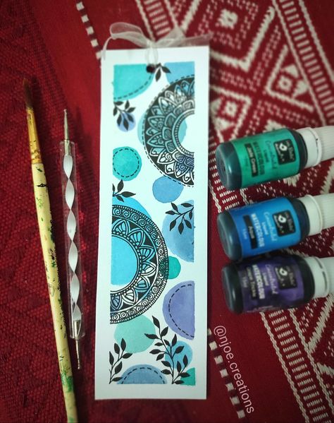 Mandala Watercolor, Bookmark Collection, Bookmark Diy, Mandala Book, Bookmark Designs, Tracker Ideas, Bookmark Ideas, Bullet Journal Mood Tracker Ideas, Creative Bookmarks