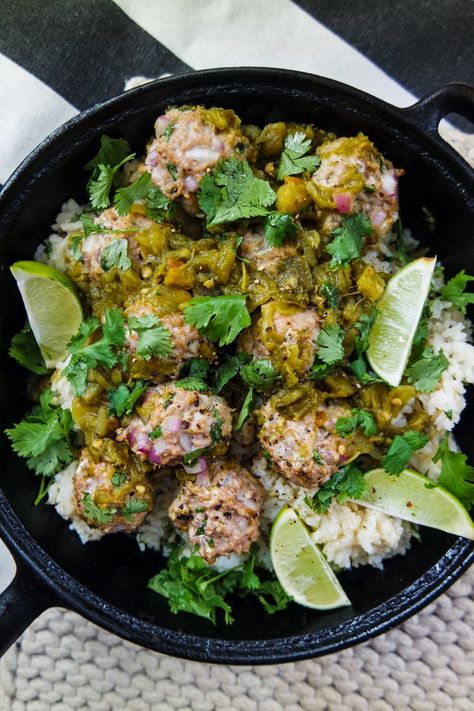 Mexican Meatballs with Cilantro Lime Rice - Rushing to the Kitchen Cilantro Lime Rice Recipe, Mexican Meatballs, Ground Turkey Meatballs, Lime Rice Recipes, Meatball Dishes, Cilantro Recipes, Green Chile Sauce, Meatballs And Rice, Cilantro Rice