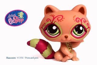 Littlest Pet Shop: Pets 1301 - 1400 Lps List, Lps Collection, Lps Popular, Lps Pets, Childhood Memories 2000, Little Pet Shop Toys, Lps Littlest Pet Shop, Littlest Pet Shop, Toy Figures