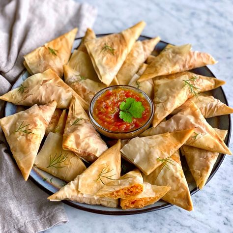 Baked Rice Samosas – Michellesipsandsavors Mexican Samosa Recipe, List Of Appetizers, Mexican Rice Recipe, Mexican Rice Recipes, Samosa Recipe, Spicy Rice, Baked Rice, Phyllo Dough, Mexican Rice