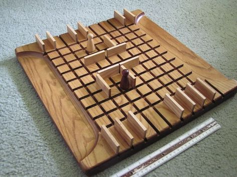 Quoridor | Image | BoardGameGeek Board Games Diy, Wooden Board Games, Making Wooden Toys, Wood Games, Small Woodworking Projects, Wooden Games, Learn Woodworking, Backyard Games, Diy Games