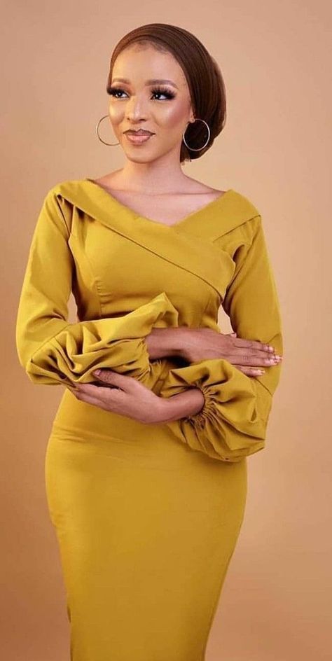 Modest Dresses Fashion, Corporate Dress, African Fashion Skirts, African Wear Dresses, Modest Dresses Casual, Stylish Work Attire, African Fashion Women Clothing, Muslim Fashion Outfits, Classy Dress Outfits