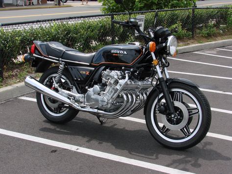 Honda CBX 900 Honda Cbx 1050, Vintage Motorcycle Photos, Cbx 1000, Cb 450, Vintage Honda Motorcycles, Honda Cbx, Motos Honda, Japanese Motorcycle, Honda Bikes