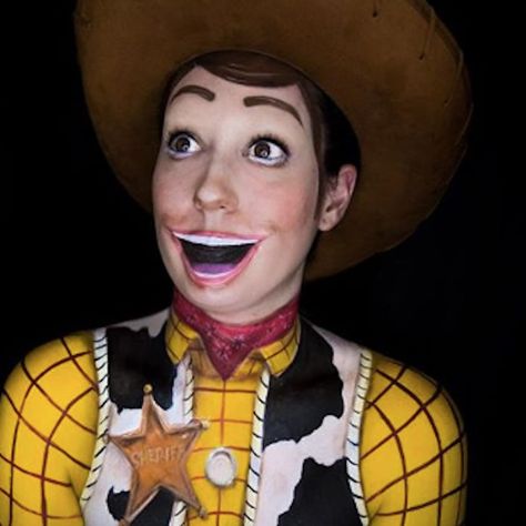 20 Pixar Makeup Looks to Wear This Halloween Pixar Makeup, Challenges Ideas, Makeup Minimal, Cartoon Makeup, Pumpkin Tattoo, Toy Story Woody, Special Fx Makeup, Horror Makeup, Makeup Challenges