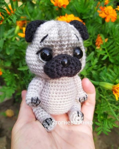 Baby Beanie Crochet Pattern, Crochet Pug, Pug Pattern, Hand Knit Doll, Crochet Baby Beanie, Crochet Dog Patterns, Easy Crochet Animals, Free Amigurumi Patterns, Cute Pugs