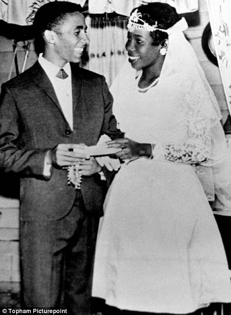 Bob Marley and wife Rita Anderson on their  wedding day 1966. Rita Marley, Marley Family, Bob Marley Pictures, Robert Nesta, Nesta Marley, Haile Selassie, By Any Means Necessary, Famous Couples, Reggae Music