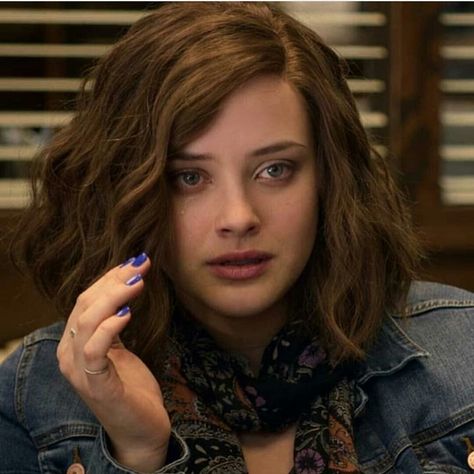 Hannah Baker Short Hair, Hana Baker, Katharine Langford, Hannah Becker, Hanna Baker, Roi Lion Simba, 13 Reasons Why Reasons, Hannah Baker, Katherine Langford