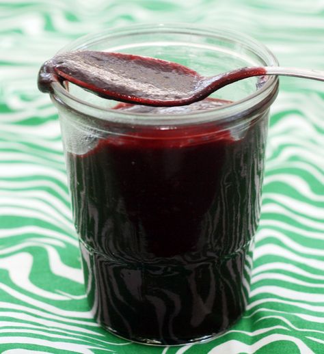 Beet Ketchup Recipe, Coconut Lime Recipes, Beet Ketchup, Ketchup Recipe, Canned Fruits, Nourishing Traditions, Homemade Condiments, Beet Recipes, Pickled Veggies