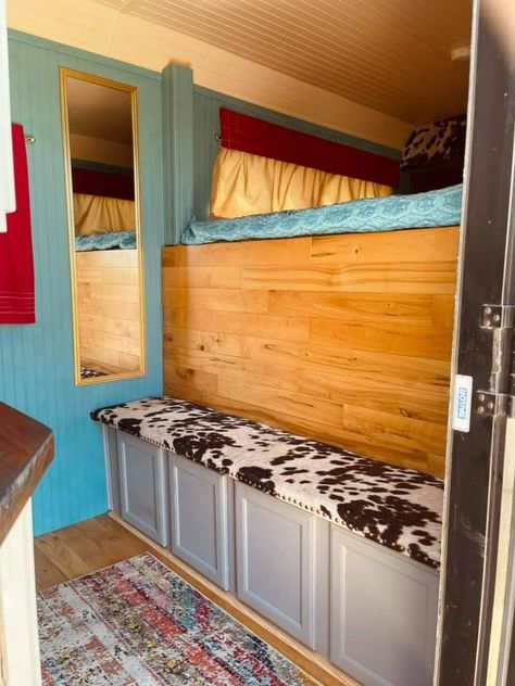 Gooseneck Horse Trailer Tack Room Ideas, Horse Trailer Dressing Room Ideas, Horse Trailer Remodel, Horse Trailer Tack Room Ideas, Horse Trailer Weekender Interior Ideas, Weekender Horse Trailer Remodel, Horse Trailer Interior Remodel, Horse Trailer Organization, Stock Trailer