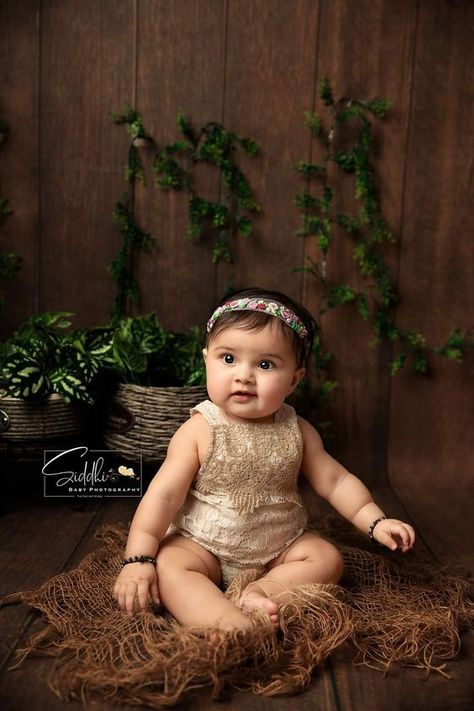 World’s Most Cute and Adorable Babies Forever Toddler Photoshoot Indoor, Sitter Session Photography, Six Month Baby, Kids Photographer, 7 Month Baby, Maternity Photography Poses Outdoors, Toddler Photoshoot, Sitter Sessions, Maternity Photography Poses Pregnancy Pics