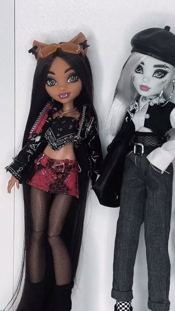 Monster High Custom Clothes, Monster High Doll Restyle, Doll Restyle, Cute Imvu Baddies, Monster High Doll Clothes, Custom Monster High Dolls, Monster High Art, Monster High Characters, Monster High Repaint