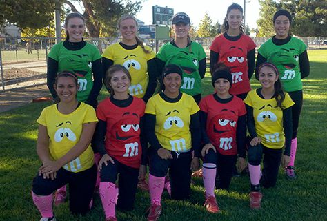 Halloween Tourney Costume Team Costume Ideas, Softball Costumes, Kickball Party, Emoji Halloween Costume, Halloween Softball, Team Halloween Costumes, Halloween Carnival Games, Diy Group Halloween Costumes, Softball Tournament