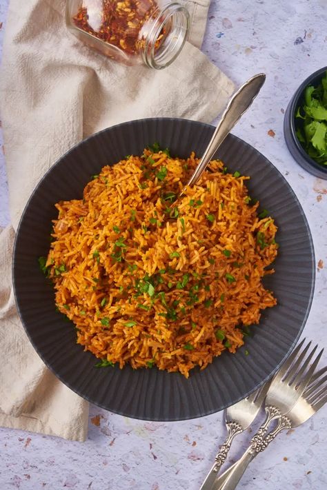 Texas Roadhouse Seasoned Rice Texas Roadhouse Rice Recipe, Texas Roadhouse Rice, Roadhouse Rice, Texas Roadhouse Seasoned Rice, How To Reheat Rice, Country Fried Chicken, Long Grain White Rice, Seasoned Rice Recipes, Leftover Rice