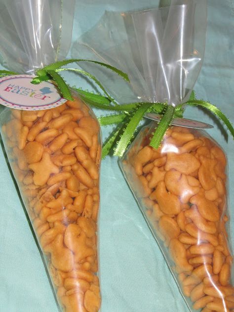 Clean & Scentsible: Goldfish Carrots Fun Easter Treats, Healthy Easter, Easter Snacks, Easter Favors, Easter Party Favor, Easter Baskets For Toddlers, Easter Goodies, Toddler Easter, Easter Time