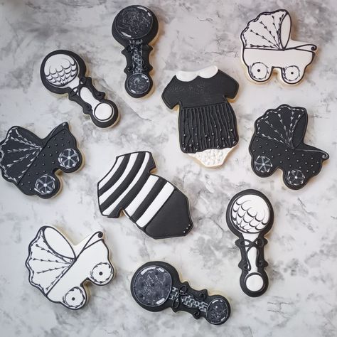 Adams Family Gender Reveal, Addams Family Gender Reveal, Beetlejuice Gender Reveal, Addams Family Baby Shower Ideas, Dark Baby Shower Ideas, Adams Family Baby Shower Ideas, Gothic Gender Reveal, Emo Baby Shower Ideas, Goth Gender Reveal