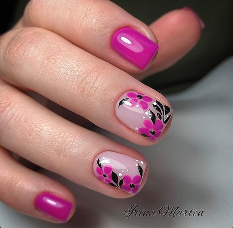 Instagram photo by МОСКВА • Mar 3, 2024 at 12:43 AM May Nail Designs 2024, Quick Nail Art, Minimal Nails Art, Manicure Nail Designs, Trendy Nail Art Designs, Stylish Nails Designs, Pink Nail Art, Sassy Nails, Edgy Nails