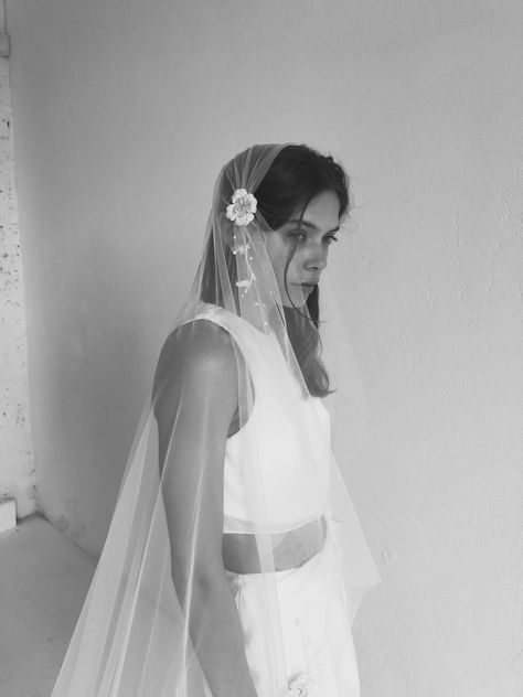 20 COOL VEILS & CAPES FOR YOUR WEDDING DAY – Hello May Bo And Luca, Soft Tulle Veil, Hair Veil, Juliet Cap, Cap Veil, French Romance, Bridal Hair Veil, Drop Veil, Alexandra Grecco