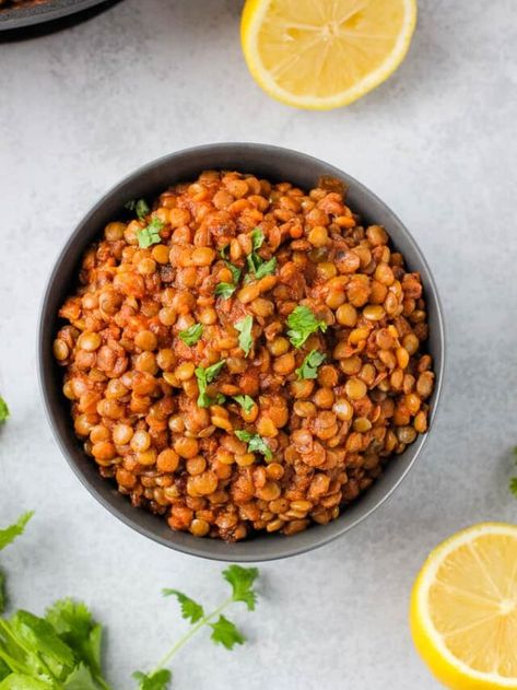 Simple Spiced Lentils Recipe - I Heart Vegetables Lentil Recipes Easy, Lentils Recipe, Spiced Lentils, Budget Friendly Dinner, 31 Day Challenge, Lentil Soup Recipes, Lentil Recipes, Pantry Staples, Meal Prepping