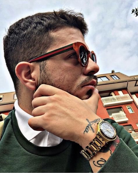 Gucci glasses.... a must!!! #streetstyle #mensfashion #menswear #gucci #guccisunglasses Gucci Glasses, Beard Look, Athleisure Outfits, Hair And Beard Styles, Athleisure, Street Style, Gucci, Sunglasses, Van