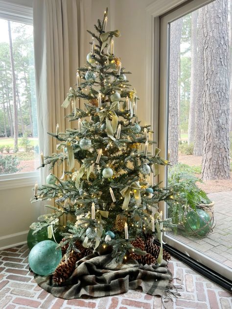 Advent Calendars, Ash Mazzina, Leeanne Ford, Marie Antoinette and more on Weekend Meanderings.  - Pinecones and Acorns Natural Decorating, Noble Fir Tree, Tree Collar Christmas, Christmas Books For Kids, Advent For Kids, Christmas Ships, Tree Collar, Advent Calendars For Kids, My King