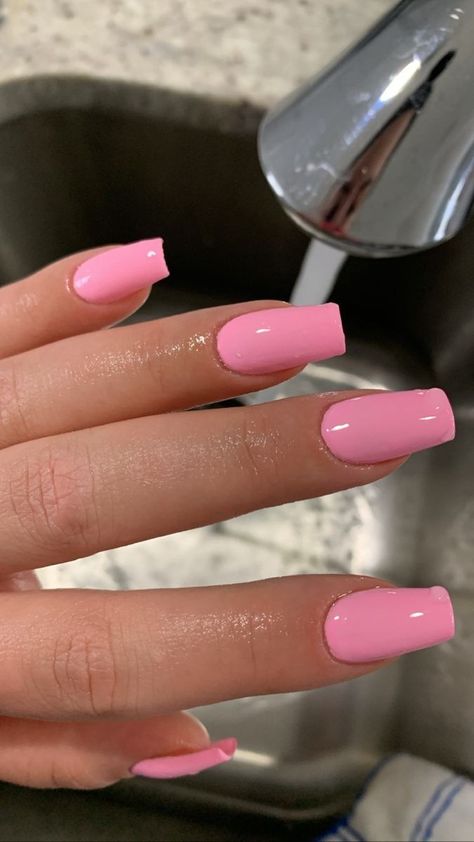 Plain Pink Square Nails, Solid Pink Nails Acrylic, Solid Color Nails Acrylic Coffin Short, Short Coffin Acrylic Nails Pink, Pink Nails No Design, Pink Nails One Color, Square Acrylic Nails One Color, Plain Jelly Nails, Plane Pink Nails