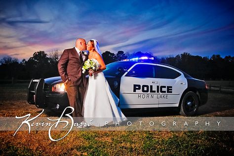 Would be cool if my future hubby was a police officer, or military, or fire fighter, or any other cool job!!! Cop Wedding, Police Wedding, Themes Wedding, New Wedding Ideas, Wedding Etiquette, Book Wedding, Wedding Engagement Photos, Planning Wedding, Real Couples