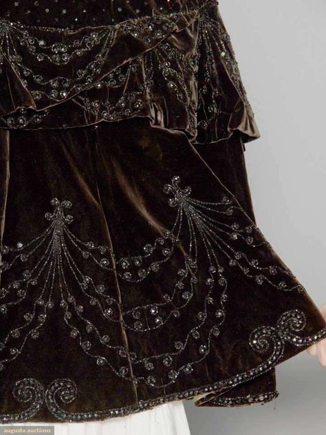 EVENING MANTLE, 1890s Black velvet w/ jet bead design in swags, wired collar, shoulder capelet, patterned ivory silk satin lining, labeled, L 24" Augusta Auctions, House Of Worth, 1890s Fashion, Century Dress, Period Outfit, Gilded Age, Clothing And Textile, Ivory Silk, Couture Vintage