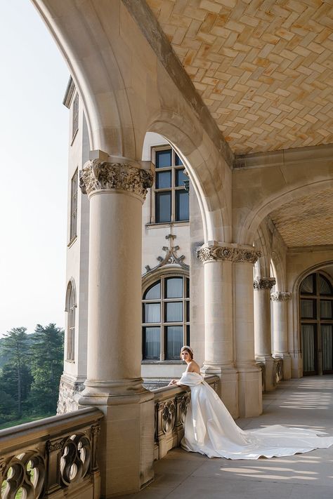 Monique Lhuillier Wedding Dress at The Biltmore Estate The Biltmore Estate Wedding, Biltmore Estate Aesthetic, Biltmore Wedding Asheville, Biltmore Estate Photoshoot, Biltmore Estate Engagement Photos, Biltmore Engagement Photos, Breakers Mansion, Castle Vibes, Biltmore Estate Wedding