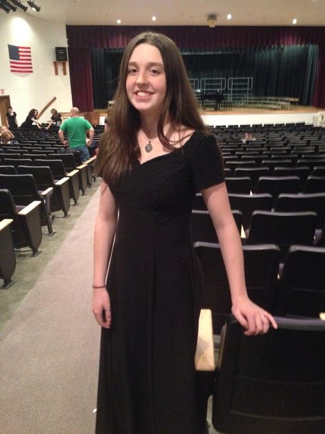 Beautiful 15 year old songbird Elise. Laurel choir concert. Dress Code Ideas, Choir Concert, Concert Black, Dress Code, Choir, Black Outfit, Dress Codes, Year Old, Little Black Dress