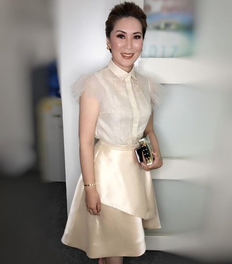 buwan ng wika outfit Modern Ninang Gown For Wedding, Buwan Ng Wika Outfit, Wedding Sponsors Outfit, Ninang Dress For Wedding Philippines, Modern Filipiniana Gown, Filipiniana Wedding Dress, Modern Filipiniana Dress, Filipiniana Wedding, Modern Filipiniana