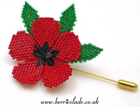 Poppy Pin by Kerrie Slade, via Flickr Brick Stitch Poppy Pattern, Beaded Poppy, Poppy Pins, Beaded Flowers Patterns, Seed Bead Crafts, French Beaded Flowers, Beadwork Designs, Poppy Pattern, Beading Patterns Free