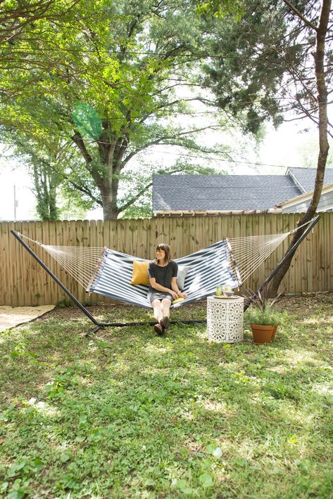 Corner Hammock Backyard, Hammock Area Backyard, Hammock Stand Backyard, Hammock Area Ideas Backyards, Hammock On Deck, Backyard Hammock Area, Hammock Ideas Backyard, Hammock Area, Hammock Ideas