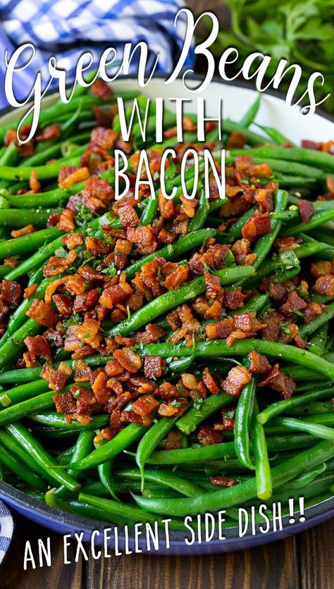 Christmas Green Beans, Arkansas Green Beans, Thanksgiving Veggies, Veggies Dinner, Lemon Roasted Chicken, Beans With Bacon, Green Beans Side Dish, Green Beans With Bacon, String Beans