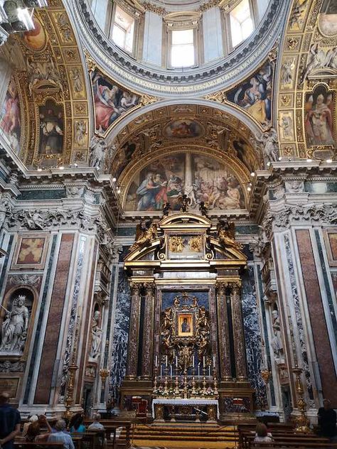 The Esquiline Hill of Rome (Esquilino): all you need to know - Mama Loves Rome St Maria, Santa Maria Maggiore, Beautiful Library, Rome City, Elegant Hotel, Visit Santa, Ancient Sculpture, Sistine Chapel, Rome Travel