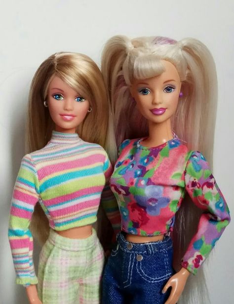 Skipper Babysitter, Barbie Fits, 1990s Barbie, Barbie Photos, Barbie 90s, Barbie Aesthetic, Barbie Outfits, Vintage Barbie Clothes, 90s Toys