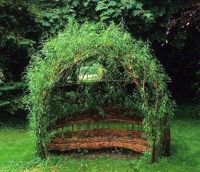 Weidensitzbank Living Willow, The Secret Garden, Garden Seating, Garden Structures, Garden Spaces, Outdoor Projects, Dream Garden, Garden And Yard, Garden Projects