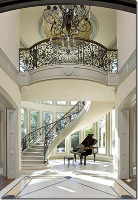 absolutely LOVE and WANT this :) Vstupná Hala, Villa Plan, Lan Can, 카페 인테리어 디자인, Versace Home, Grand Piano, Grand Staircase, Bath Tub, Style At Home