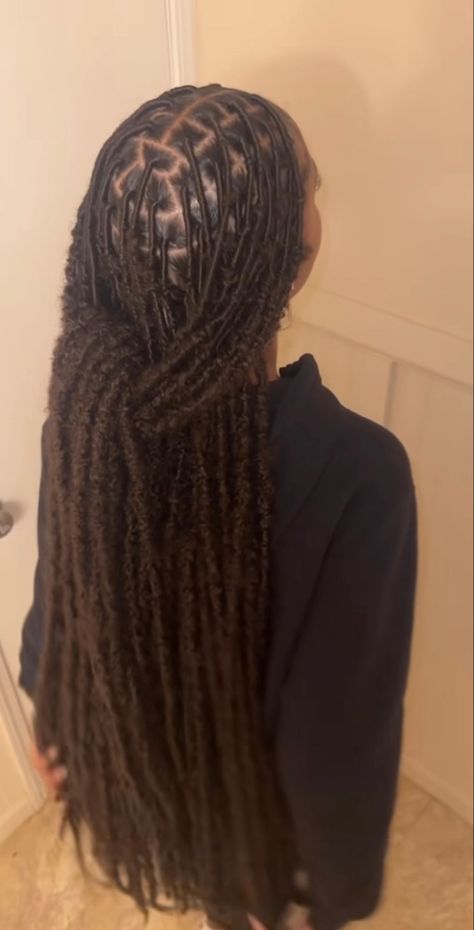 36 Inch Soft Locs Styles, Long Butterfly Locs With Color 30, Large Part Faux Locs Black Women, Styles For Fox Locs, Middle Part Faux Locs, Medium Knotless Soft Locs, Loc Ideas Black Women, Soft Locs Straight, 24in Soft Locs Hairstyles