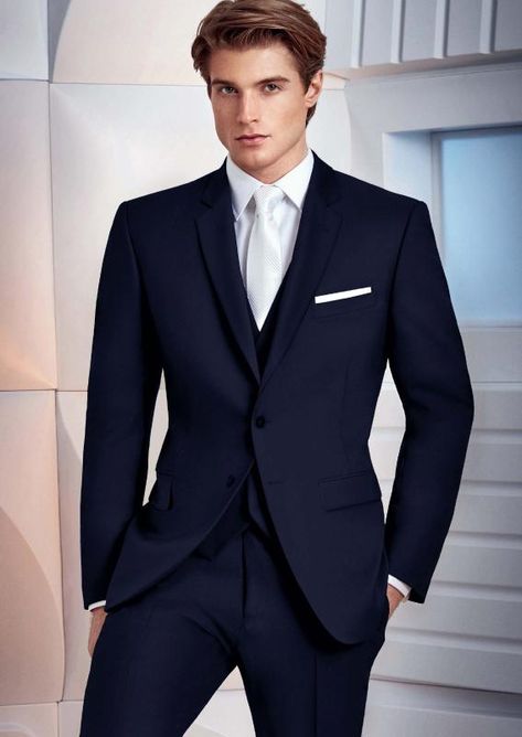 Navy Blue Suit Men, Mens Navy Suit, Terno Slim, Stil Masculin, Dark Blue Suit, Stylish Mens Suits, A Man In A Suit, Blazer Outfits Men, Man In A Suit